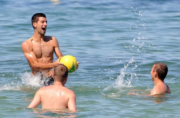 Photos: Djokovic and Jelena Ristic in St. Topez, France