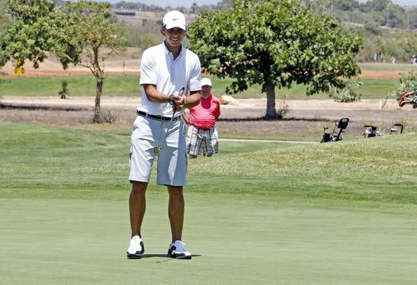 Photos: Rafael Nadal playing Golf