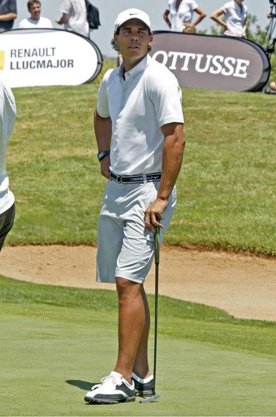 Photos: Rafael Nadal playing Golf