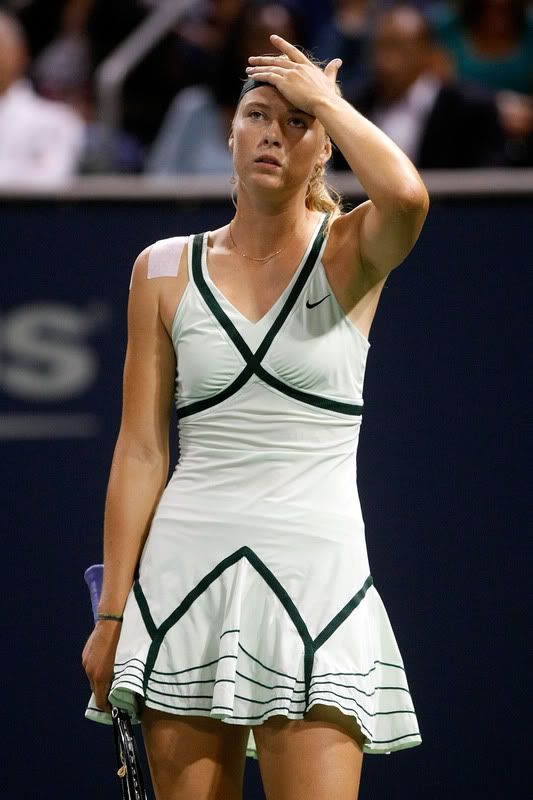 Maria Sharapova loses to