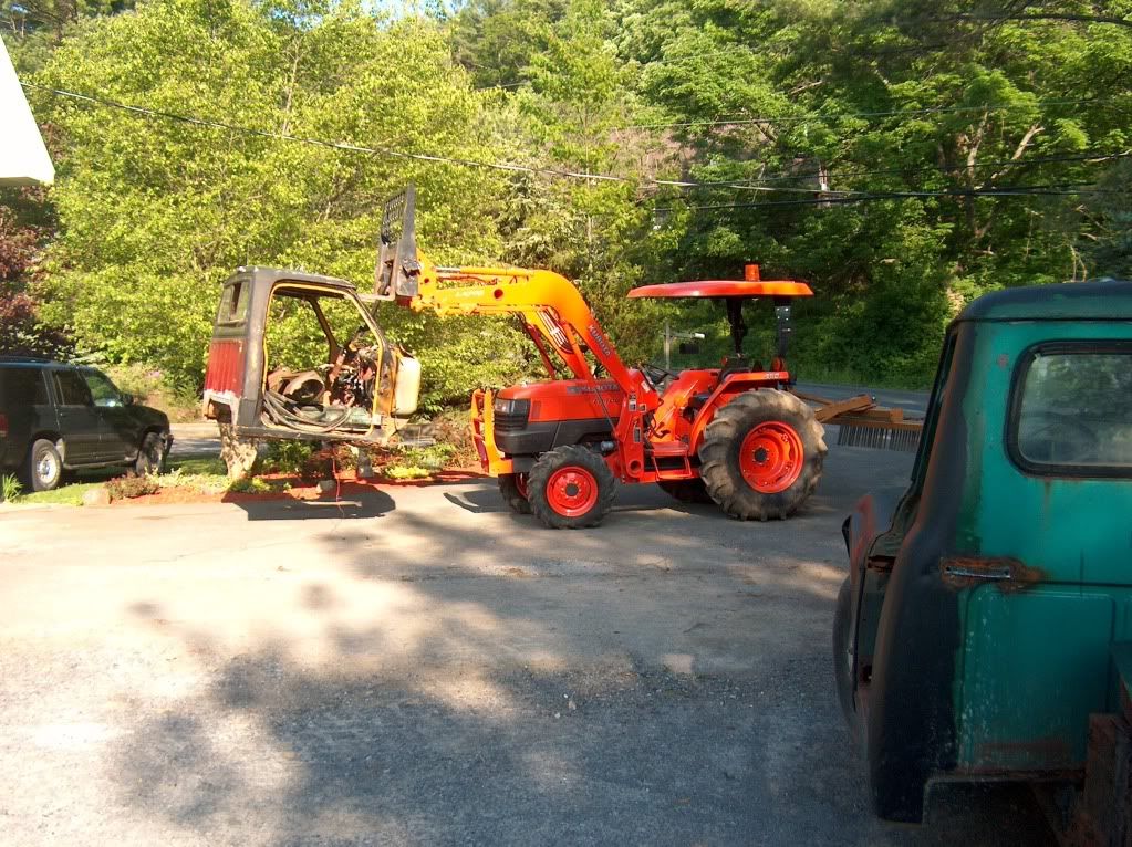 truckdecontruction001.jpg