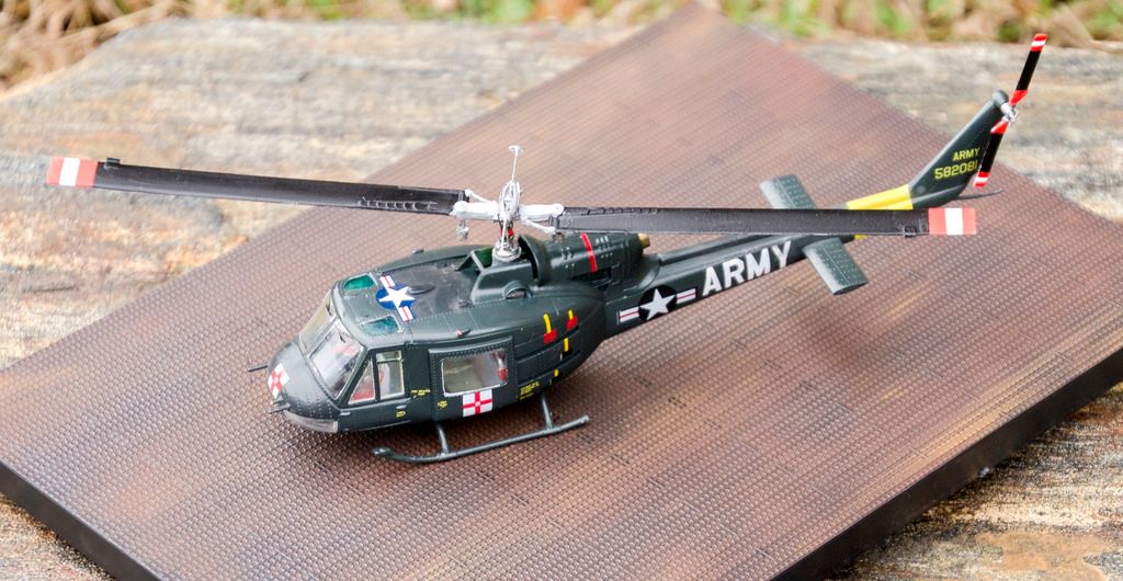 UH-1A-2_zpsmupqsip5.jpg