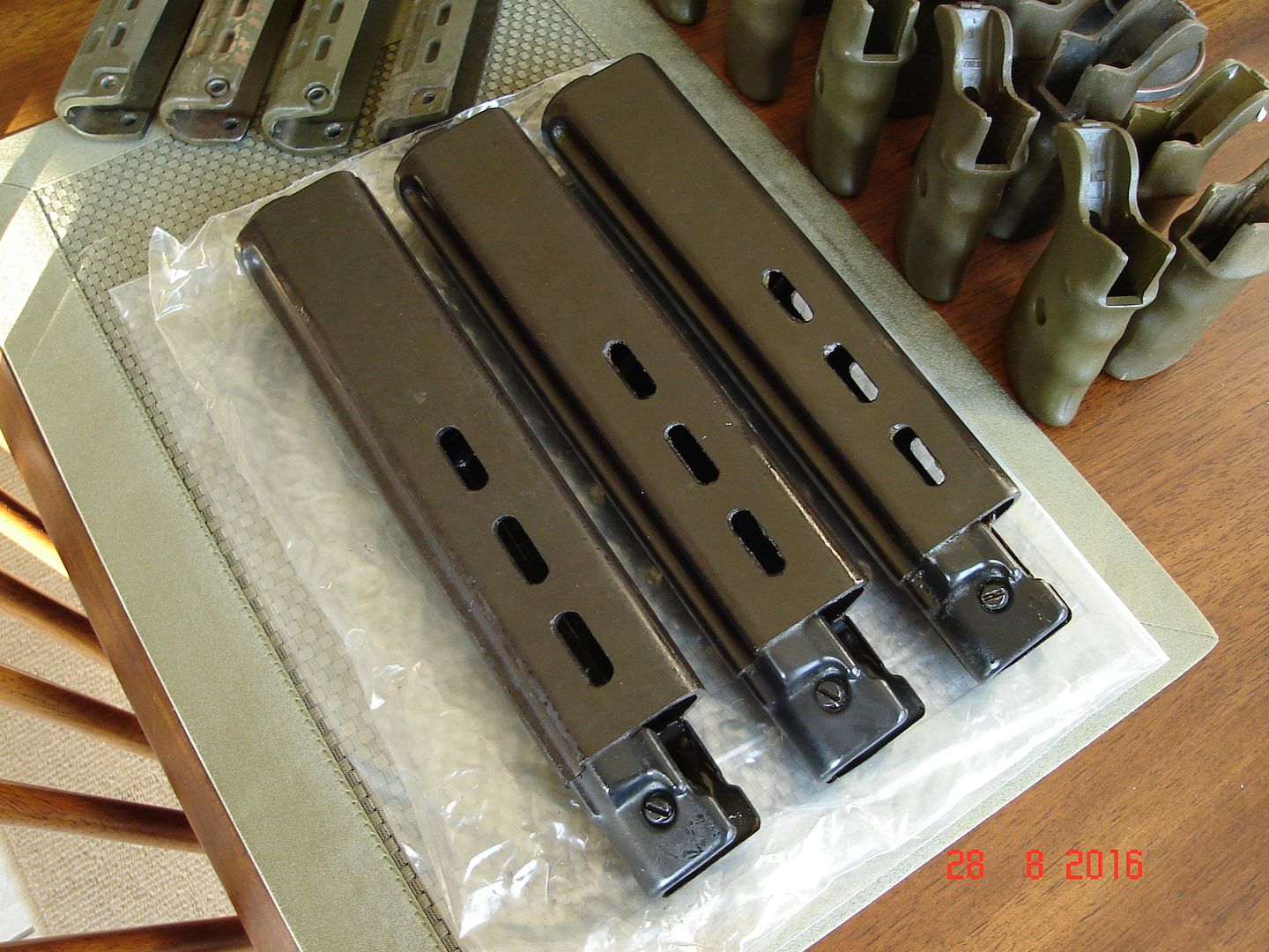 WTS Belgian FAL Handguard Sets / G3 Furniture The FAL Files