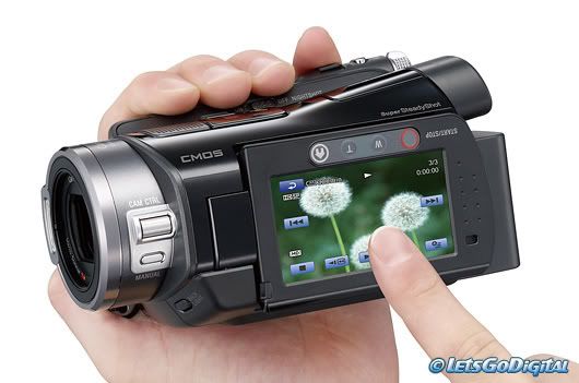 sony-hdr-sr7-camcorder.jpg