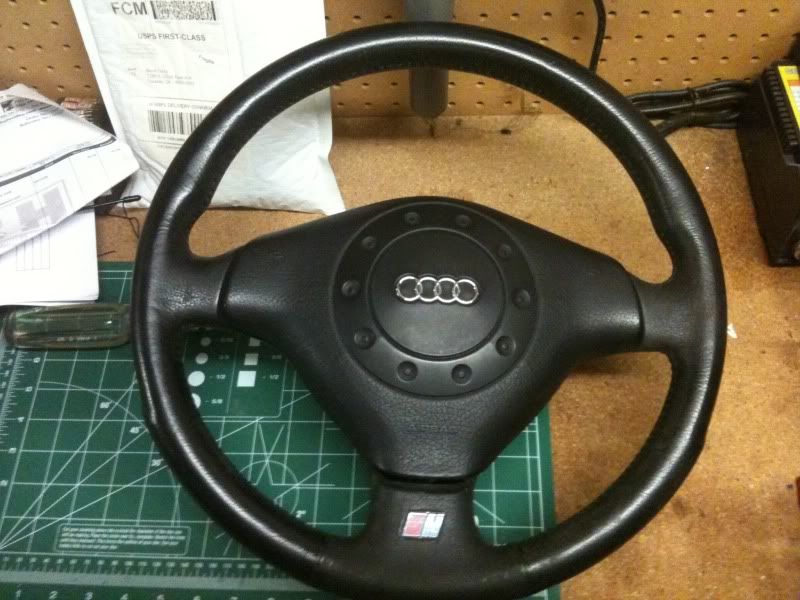 http://i176.photobucket.com/albums/w192/jbrentd/1991%20Audi%20CQ/cd8c6c75.jpg