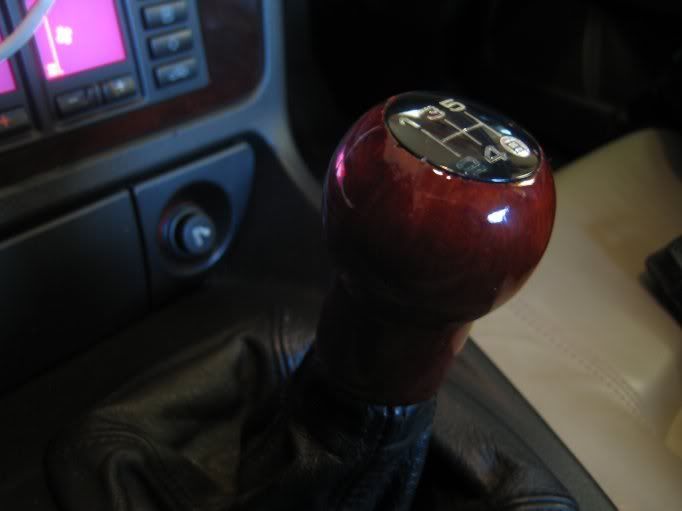 FS Concert Radio & Icelink Combo, Sport Steering Wheel & Wood Shift Knob