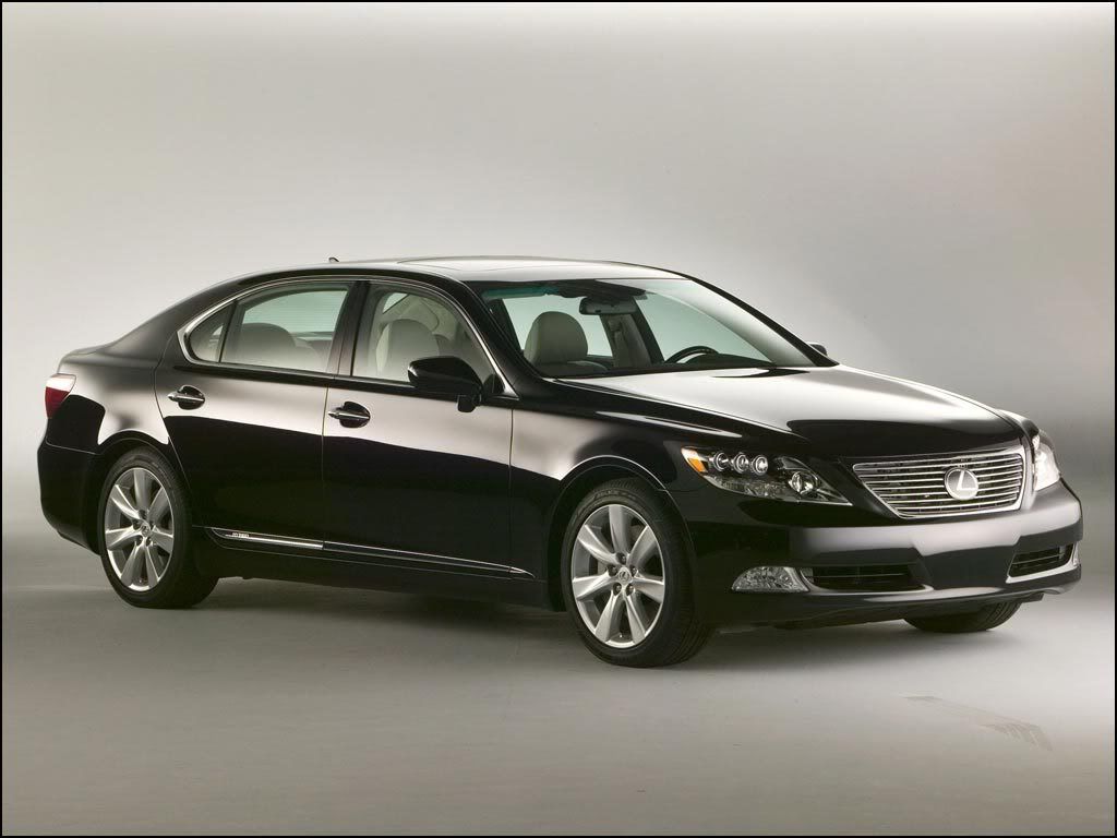http://i176.photobucket.com/albums/w195/_spawned_/lexus-ls600hl-manu-08_05.jpg