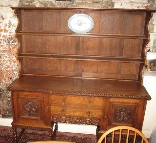 dresser.jpg