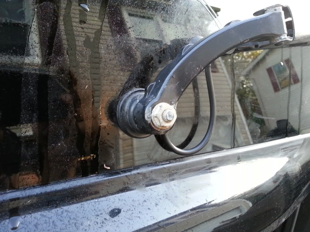 Now check the operation of the wiper motor and make sure that you are satisfied with the sweep of the wiper. If not then adjust accordingly.