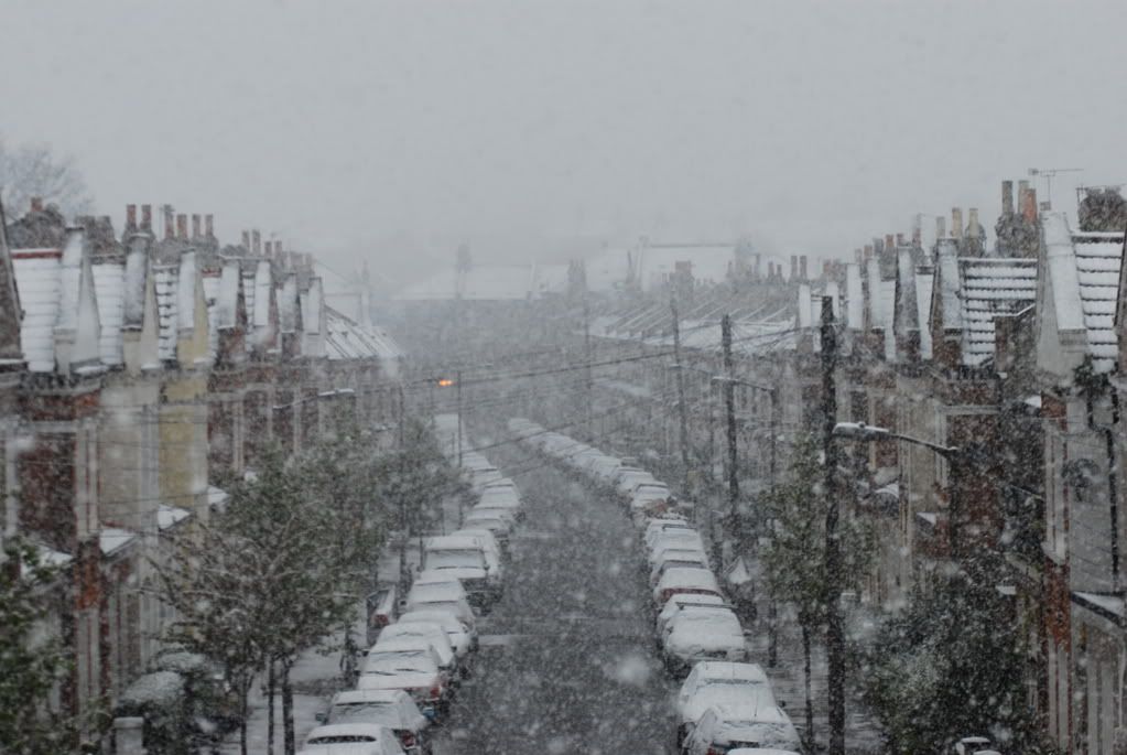 Snow In London, 6 April 2008